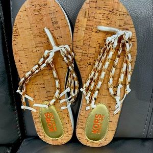 Michael Kors Addi  White Chain Cork Thongs Size 7